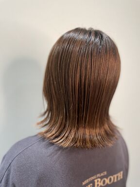 切りっぱなしロブ　外ハネ